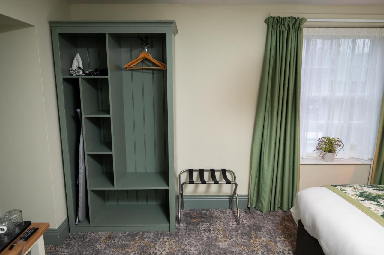 Rockingham Arms By Greene King Inns Wentworth  Esterno foto