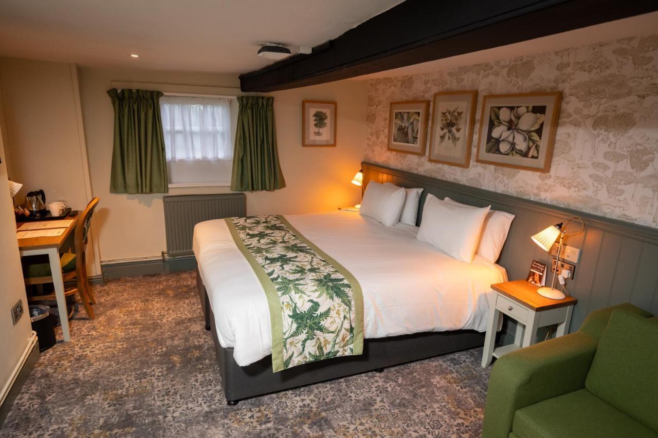 Rockingham Arms By Greene King Inns Wentworth  Esterno foto