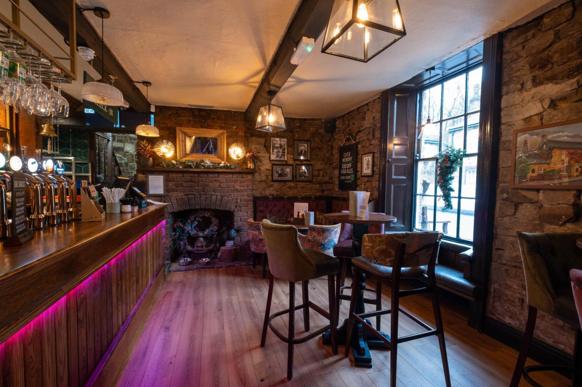 Rockingham Arms By Greene King Inns Wentworth  Esterno foto