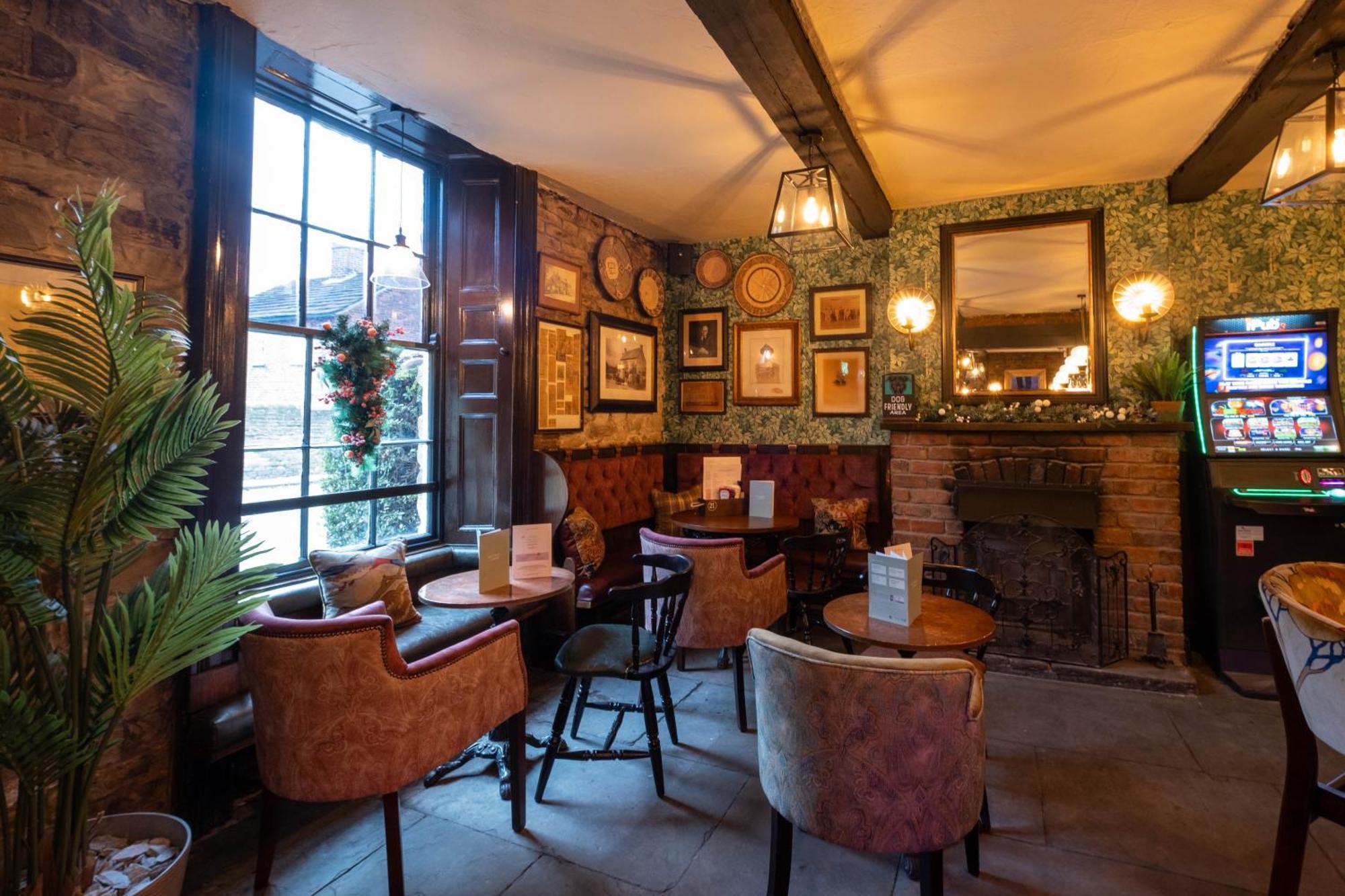 Rockingham Arms By Greene King Inns Wentworth  Esterno foto