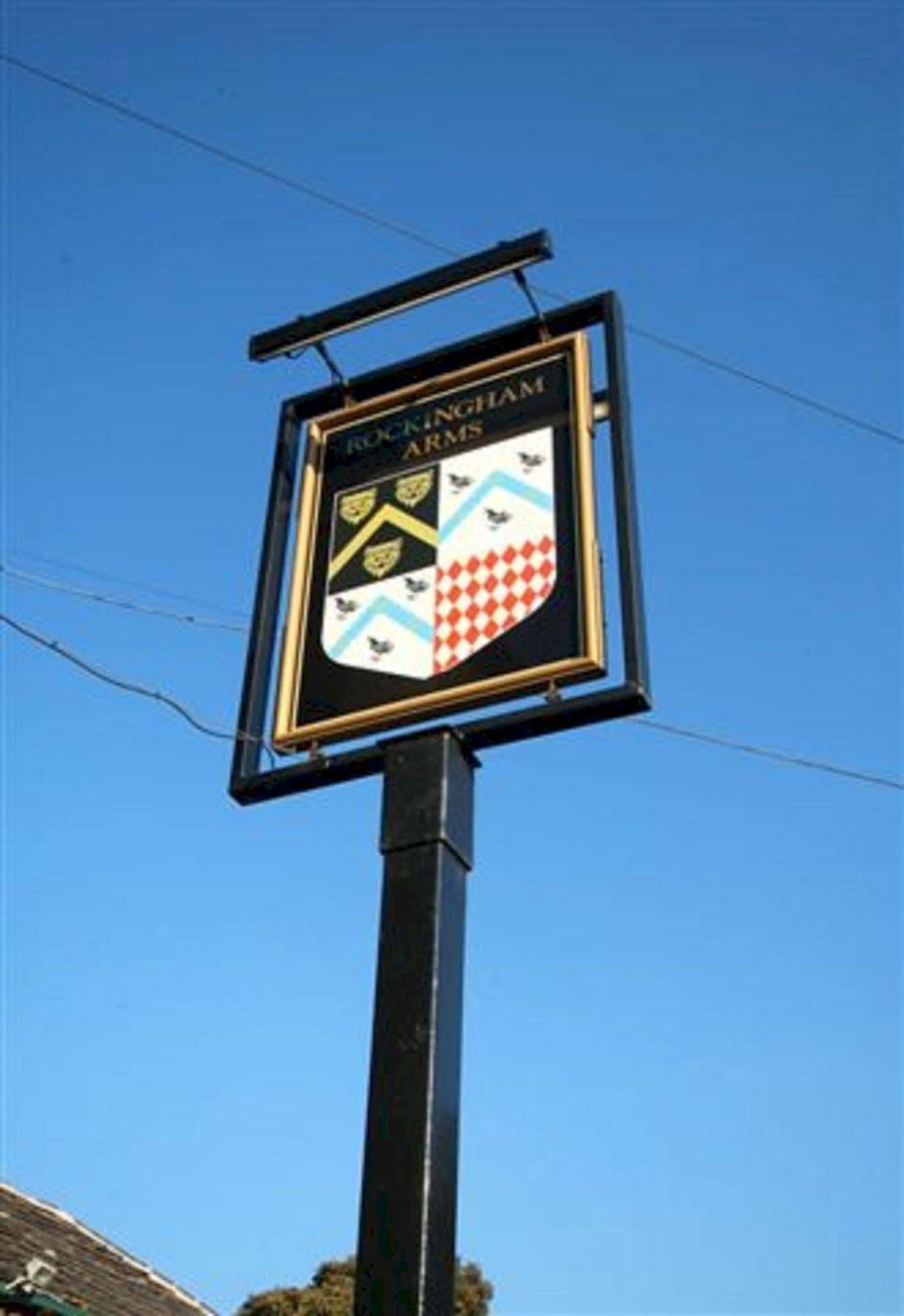Rockingham Arms By Greene King Inns Wentworth  Esterno foto
