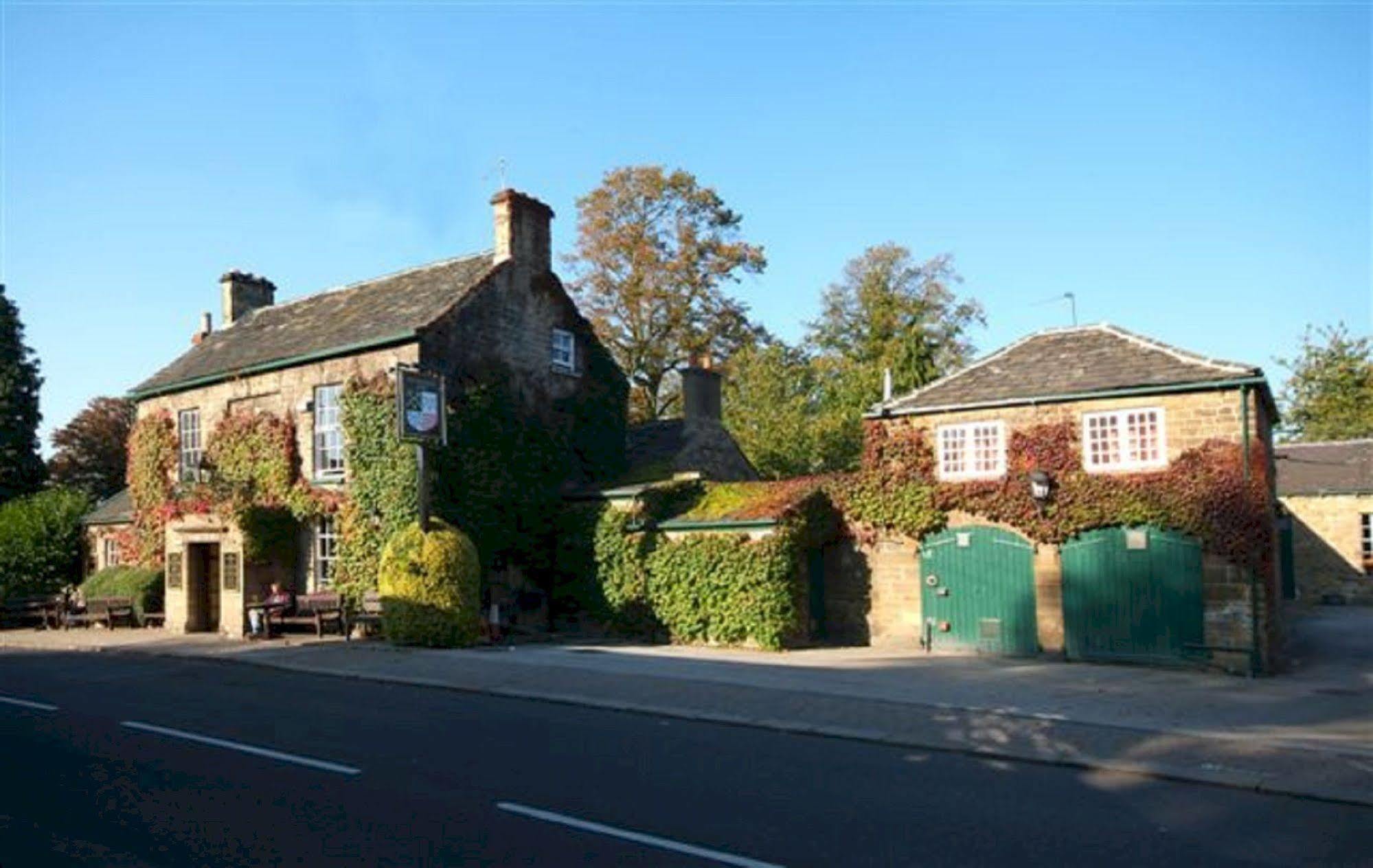 Rockingham Arms By Greene King Inns Wentworth  Esterno foto